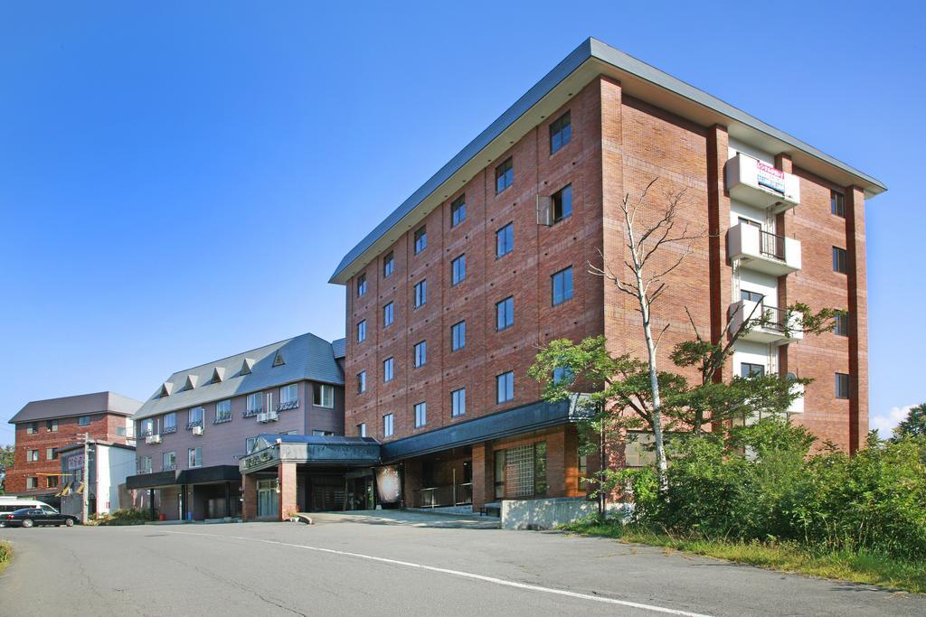 斑尾丝绸酒店 饭山市 外观 照片